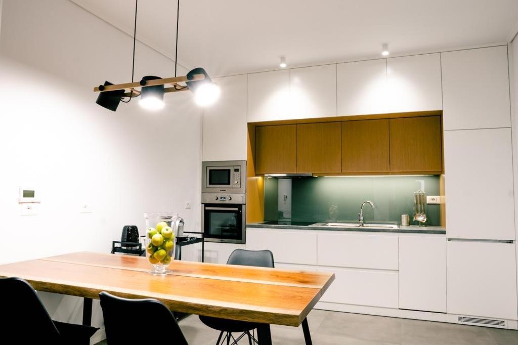 Novi'S Luxury Apartment 1 Gjirokastra Kültér fotó